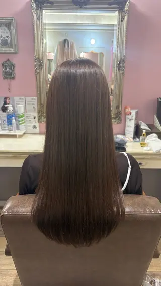 カラー Plaatje 響のヘアスタイル
