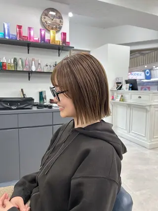 ミディアム カラー 幣 あや乃 /レイヤーカットのヘアスタイル