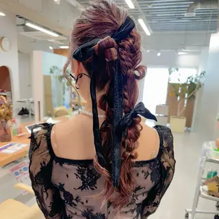 ロング ヘアアレンジ ダブルカラー,透け カラーHINARIのヘアスタイル