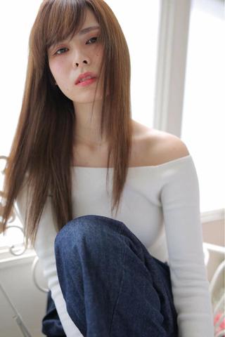 ロング 小川 海のヘアスタイル