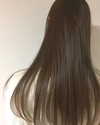 ロング 佐藤 慎哉のヘアスタイル