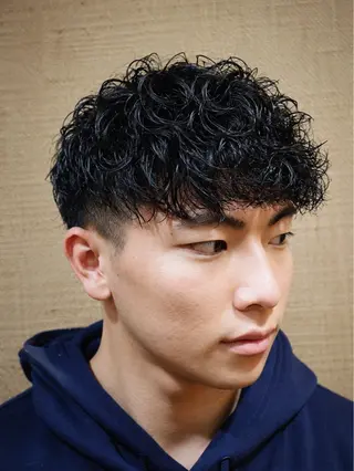 ショート パーマ メンズ au栄矢場町 似合わせカットのヘアスタイル