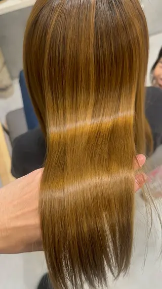 ロング 髪質改善特化美容師 酸性ストレート近藤俊のヘアスタイル