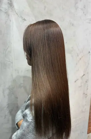 カラー muscali／ kotaのヘアスタイル