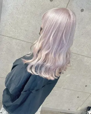 セミロング 1日1名様限定 予約可能のヘアスタイル