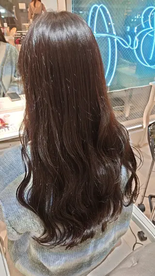 ロング カラー ナカヤマ ヒロトのヘアスタイル