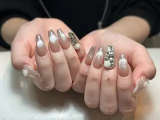 ネイル NIE NAIL Luxeのネイルデザイン