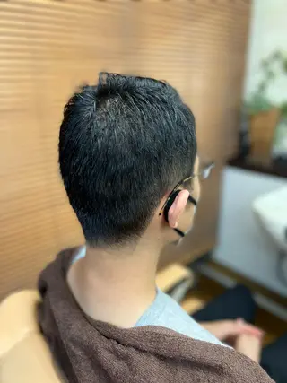 ショート メンズ パーマ/フェード/新 宿/アイパー/上田のヘアスタイル
