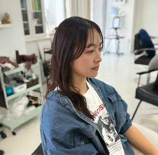 セミロング 榎本 雪来のヘアスタイル