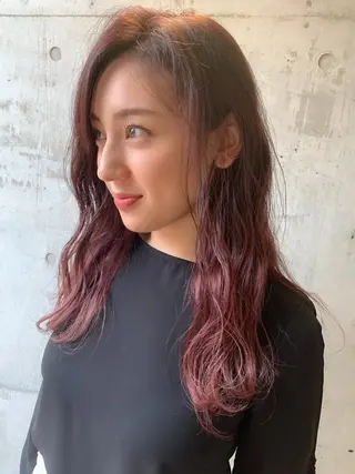 ロング カラー ミルクティーベージュ ブリーチ 店長 清水のヘアスタイル