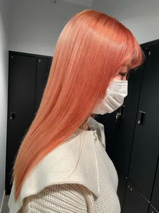 ロング 松田 真央のヘアスタイル