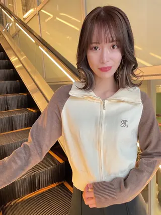 ミディアム カラー 髪質改善will hairdesignのヘアスタイル