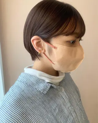 ショート カラー hubhair レイヤー/透明感のヘアスタイル