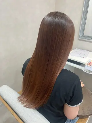 ロング 森 愛友のヘアスタイル