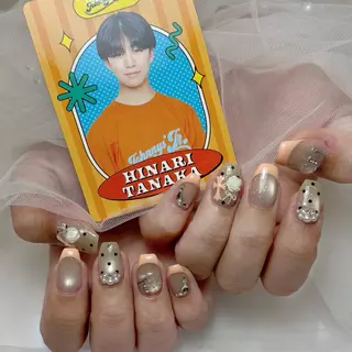 ネイル Akiho🍒 堺筋本町ネイルサロンのネイルデザイン