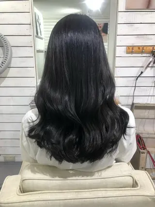 セミロング カラー 🦋美髪／エクステ 🦋アベイクミのヘアスタイル