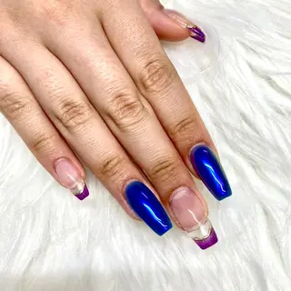 ミディアム ネイル Y. Sのネイルデザイン