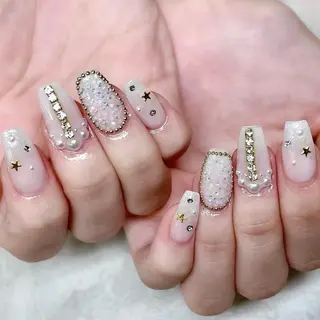 ネイル 【 RILUNA 】 三鷹のマツエク・マツパデザイン