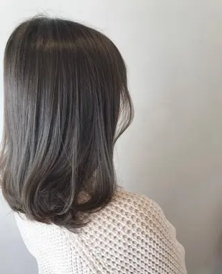 ミディアム カラー mayo 🐄🌈のヘアスタイル