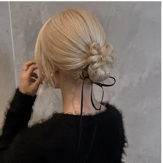 ヘアアレンジ ハイトーンショート SHINOのヘアスタイル