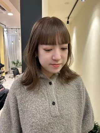 セミロング カラー hubhair レイヤー/透明感のヘアスタイル
