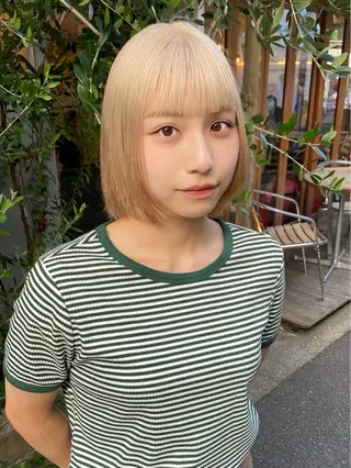 ミディアム カラー saki🌼ボブ× 透明感カラー🌼のヘアスタイル