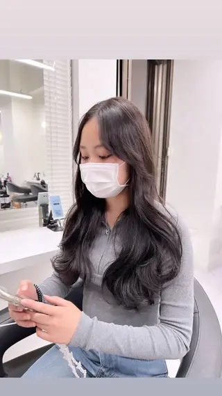 ロング カラー パーマ ヘアアレンジ メンズ 上品＆韓国風 🥀海心🥀のヘアスタイル