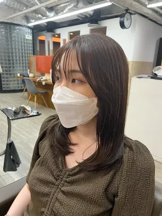 セミロング カラー 透明感カラー/ イルミナカラーヒロキのヘアスタイル