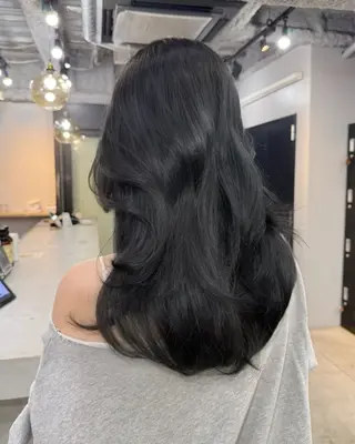 セミロング カラー 韓国ヘア🫧 KAZUTOのヘアスタイル