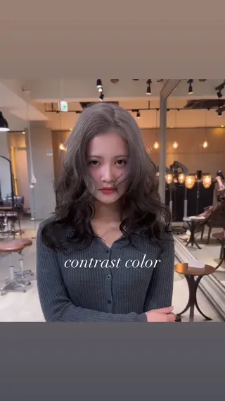 セミロング カラー 💜ハイトーン💛 マジカルかいちゃんのヘアスタイル