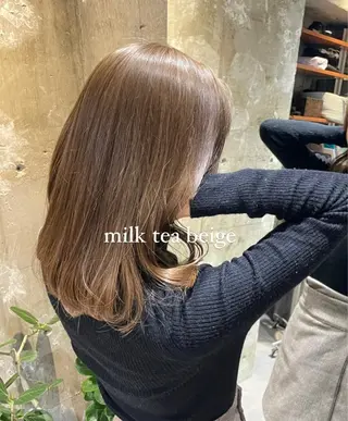 セミロング カラー 似合わせカット/ 青竹真璃亜のヘアスタイル