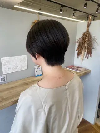 ショート 檜谷 晴　顔周りカットのヘアスタイル