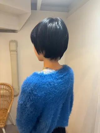 ショート カラー mitsuki ブリーチモデルのヘアスタイル