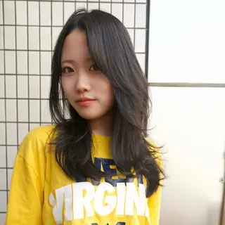 セミロング ユウダイ 【SHICUNE】のヘアスタイル