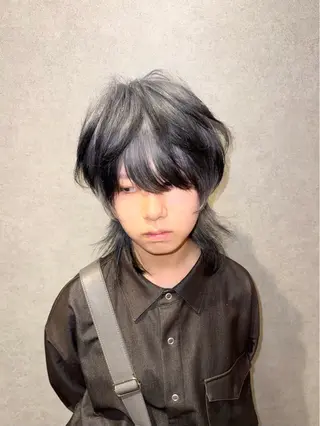 ショート カラー ハイトーン/レイヤー /ウルフ⭐️永田⭐️のヘアスタイル
