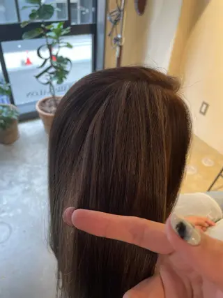 ロング RHAIRSALON 西山梓のヘアスタイル