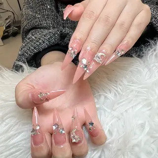 ネイル ANH NAIL ゴテゴテ専門店💎のネイルデザイン