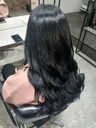 カラー セナ✨ ブリーチカラーのヘアスタイル