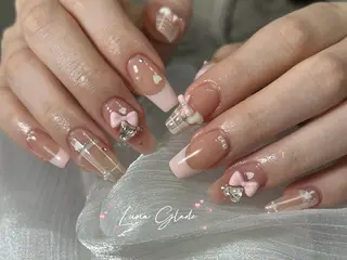 ネイル Luna Gladeのネイルデザイン