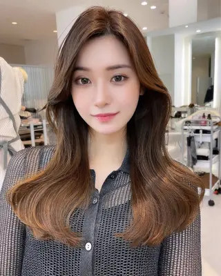 ロング City/louwe 韓国レイヤーカットのヘアスタイル