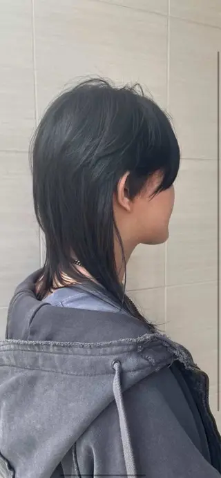 セミロング 🌹ミラクル美容師 🌹ブリーチくっぽのヘアスタイル