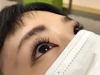 ネイル マツエク・マツパ ネイルリスト💅 HANAのネイルデザイン