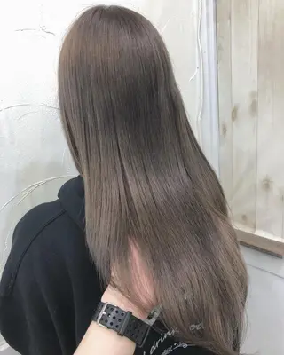 ロング Loob.TOKYO MIYA🌈のヘアスタイル