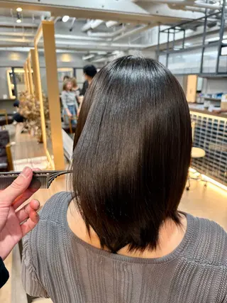ミディアム 💎艶髪／縮毛特化 世麗💎のヘアスタイル