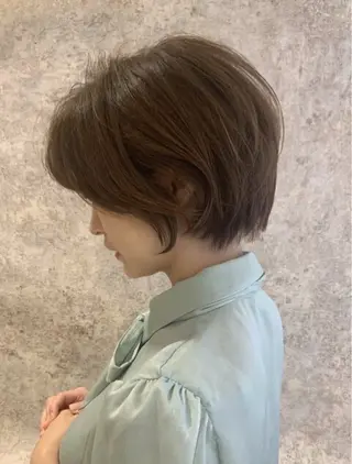 カラー 濵野 桃彩のヘアスタイル