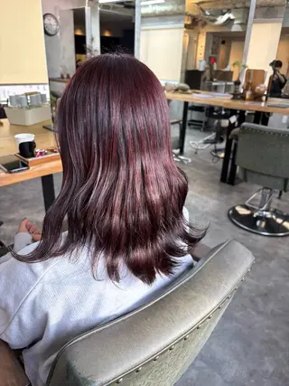 ミディアム シモイケ ルアのヘアスタイル