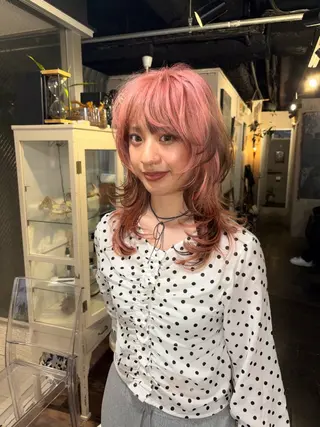 セミロング カラー 心斎橋/デザインカラ ー/海外風/ナツミのヘアスタイル