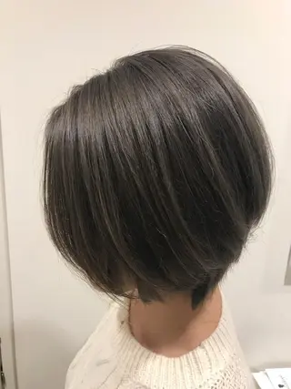 ショート 渋谷ハイトーン/ デザインカラー阿部のヘアスタイル