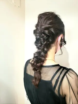 ヘアアレンジ 🇰🇷透明感×ハイ トーン🌟tomoのヘアスタイル