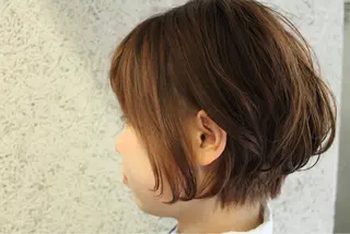 ショート カラー creep hair nozomiのヘアスタイル